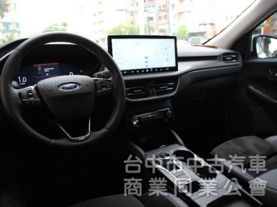 正25年⭕超低里程8000KM⭕根本新車⭕原鈑原漆✅ 360環景✅ B&o音響✅盲點✅電尾門✅無線充✅抬頭顯示⭕可全貸!