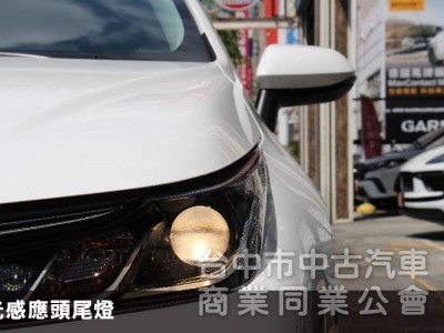 ⭕正25年出廠⭕油電豪華版✅無線CARPLAY✅倒車顯影✅盲點偵測✅全套免鑰匙✅全車原鈑件⭕全額貸⭕新車利率⭕原廠保固