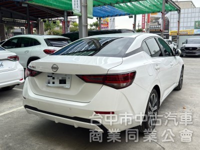 ✅挑戰低價 正25年出廠✅僅跑7000KM⭕尊爵智駕版✅車道維持✅360環景✅高音喇叭✅全車原鈑原漆✅可全額貸✅新車利率