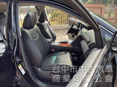 Lexus RX450h頂級版 黑配黑 全景天窗 免鑰匙 通風座椅 資料完整齊全 內裝美 車庫車 可貸款 可全額貸款 