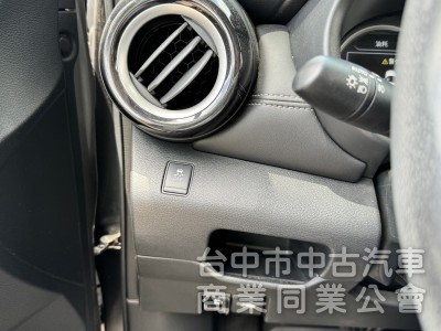  1.5智行旗艦版  正一手 原鈑件 無菸車 車庫車 實跑5.8萬公里 新車至今原廠保養 歡迎直接來店/來電☎️預約賞車