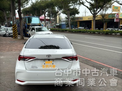 Toyota Altis(NEW) 1.8豪華+版  低里程 正一手 原鈑件 里程當然保證 免鑰匙啟動 ACC跟車 