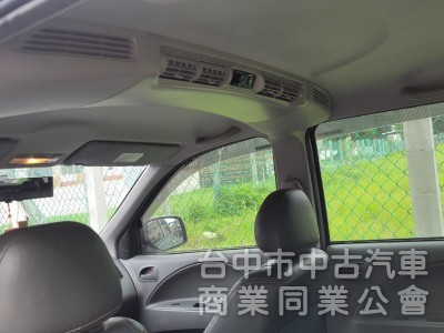 2014年 Zinger 2.4L 里程17萬，內裝乾淨，引擎健康，底盤無生鏽，載貨載人好幫手，0元交車。