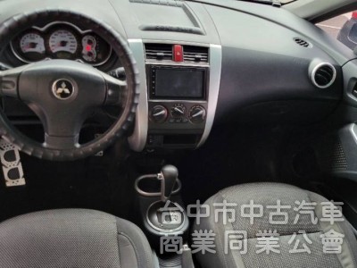 2011年 可魯多 io版 燻黑頭燈，賽車座椅，空力套件，安全氣囊，可認證，月付2999