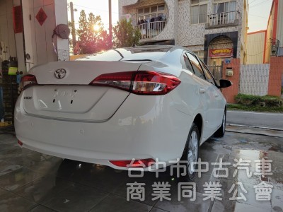 2018年 Vios 經典版，皮椅，鋁圈，電折，認證車，原廠保養，車況超棒，月付3999