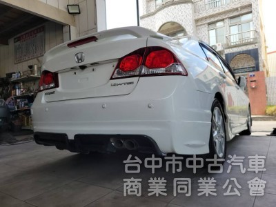 2010年 喜美8代 K12 小改款 1.8L 天窗，恆溫，快撥，RR包，引擎周邊跟底盤都整理好，回去不用在花錢