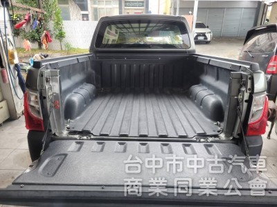 2020 年 Zinger pick up 林哥皮卡，晶鑽型 ，最經濟實惠的皮卡車 一手車，定速，17吋鋁圈，安卓機