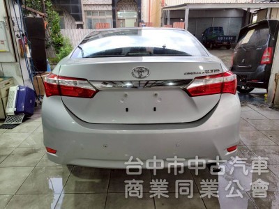 2014 年 Altis 1.8cc 恆溫，定速，原鈑件，無抽菸，可貸款