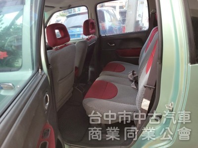 <車美汽車>2004 年 Solio 轎車版 里程14萬，引擎室無生鏽，EPS整理好，內裝乾淨，底盤安靜，車況很好。