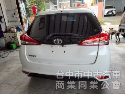 2020 年 yaris 鋁圈，皮椅，原鈑件，最後一代小鴨，省油省稅又好看。