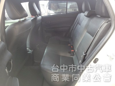 2020 年 yaris 鋁圈，皮椅，原鈑件，最後一代小鴨，省油省稅又好看。