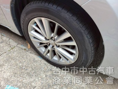 2014 年 Altis 經典版，恆溫，定速，原鈑件，引擎安靜無漏油，保養紀錄完整，可全額貸款。