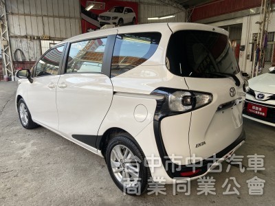 TOYOTA  SIENTA 1.8L