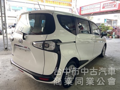 TOYOTA  SIENTA 1.8L