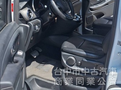 重光汽車  BENZ V250d-2017