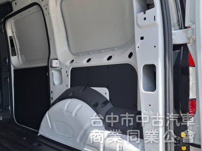 重光汽車  VW CADDY MAXI 1.5TSI手排6速-2023