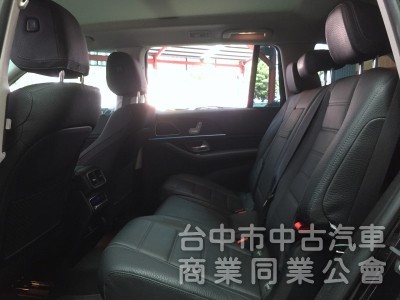 MATIC AMG 七人座 總代理 23P 環景 全景天窗｜一手家用車｜原鈑件認證車｜低利全額貸免頭款