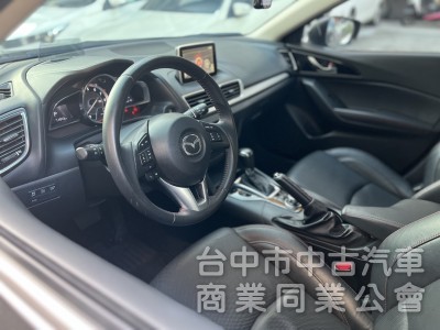 2015 MAZDA 3 頂級版