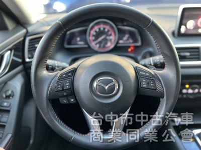 2015 MAZDA 3 頂級版