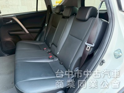 TOYOTA RAV4 /尊爵版