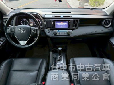 TOYOTA RAV4 /尊爵版