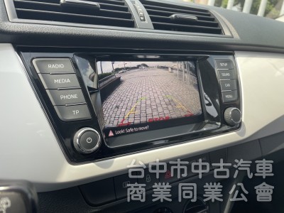 實車實價 里程保証 萊因鑑定 1.2T汽油渦輪 Combi旅行車 操控及安全兼具 省油省稅 大空間