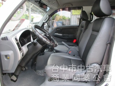 	2021年12月 卡旺雙廂 僅跑4萬多 新車保固中 車美好開 可全貸 歡迎賞車!!