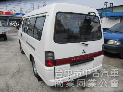 2010年得利卡 輪椅車