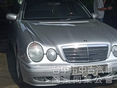 1999 Mercedes-Benz E240 2.0 W210