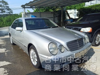 1999 Mercedes-Benz E240 2.0 W210