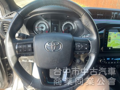 2020年 TOYOTA HILUX  海力士  2.8cc 柴油渦輪  