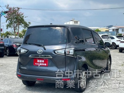 2022年 toyota   sienta  1.8 電動滑門 盲點 ikey 摸門  認證車