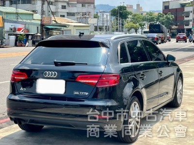 2020年AUDi  A3 SPORT back 1.4  