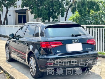 2020年AUDi  A3 SPORT back 1.4  