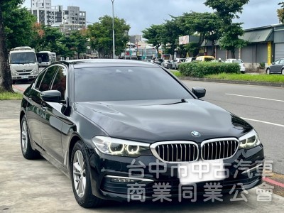 2019年 BMW 520i  5AT 自動跟車系統  盲點偵測  