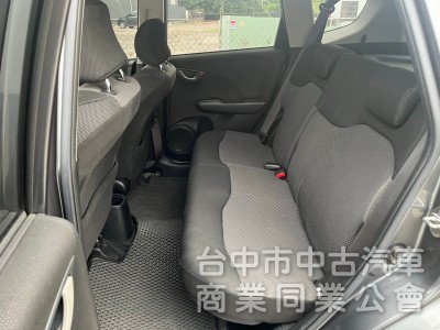 2013年 Honda  Fit 1.5 