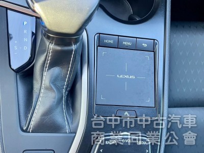 2021年 Lexus  ux 2.0 Acc跟車系統 