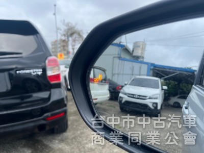 2021年 toyota  SIENTA  ikey 摸門 恆溫 定速  車道偏移  防撞輔助  電動滑門  