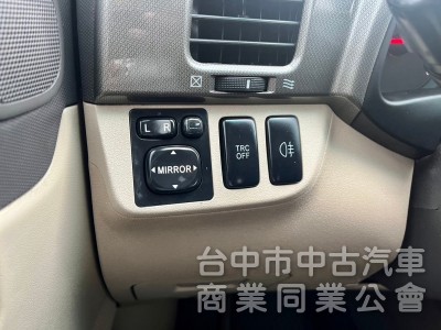 2005年 TOYOTA  Wish 2.0  7人座 