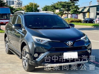 2017年 TOYOTA  RAV4 2.0 