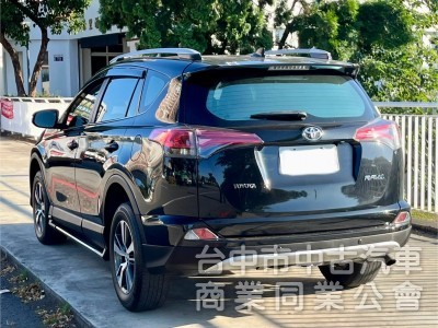 2017年 TOYOTA  RAV4 2.0 