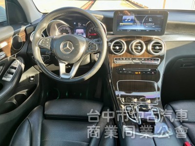 2016年  Benz  GLC300  2.0 