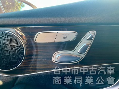 2016年  Benz  GLC300  2.0 