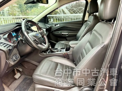 ikey 摸們  acc定速跟車系統  車側盲點 車道偏移 電尾門  天窗 