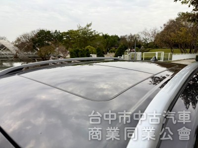 ikey 摸們  acc定速跟車系統  車側盲點 車道偏移 電尾門  天窗 