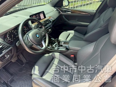 ikey 摸們  定速 全景天窗 電尾門 電動椅  方向盤加熱  車側盲點 車道偏移 電尾門  電動椅 