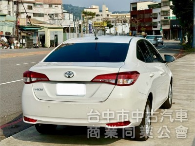 實跑6萬公里 無重大事故  非營業車 非泡水車 