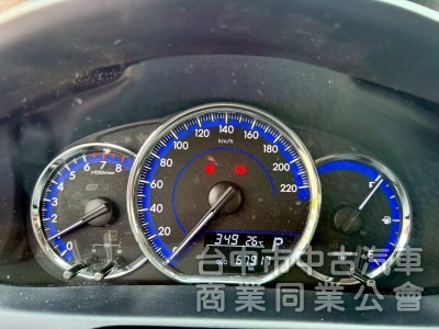 實跑6萬公里 無重大事故  非營業車 非泡水車 