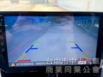   ACC跟車系統   大螢幕影音 導航  倒車影像  後做出風口  