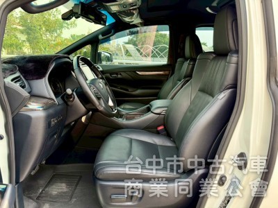 認證車  ikey  摸門  定速  電滑門電動椅冷熱通風 JBL音響   影音系統  4WD 電動椅  電動尾門  